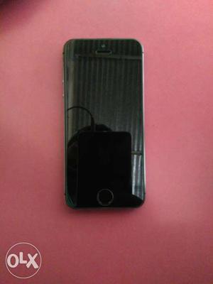 Urgent sales my selling 10 mount old phone no