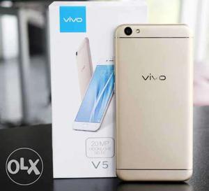 Vivo v5 crown gold, with bill box, charger, 6