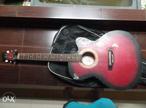 Aquistic Guitar. Good Condition With