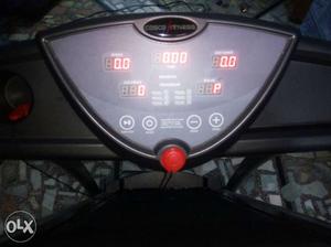 Cosco treadmill sx with 2.5hp continue /5hp