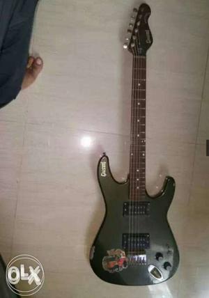 Givson electronic guitar