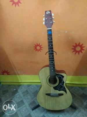 Good condition guitar with stand
