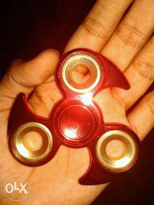 3 blades Red Spinner
