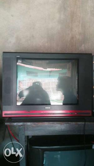 Akai 21" flat TV. good condition only 9 mahina