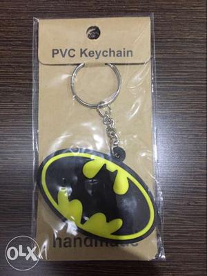 Batman Logo Keychain With Pack