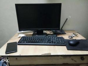 Black Flat Screen Computer Monitor, Keyboard, Mouse Acer