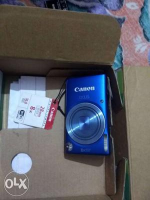 Canon ixus in new condition,,with charger/