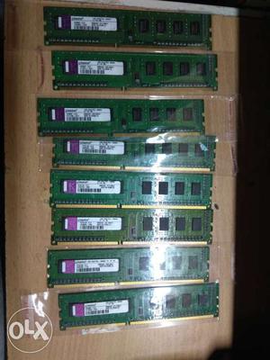 DDR 3 RAM 1 gb. Each  piece. Kingston ram