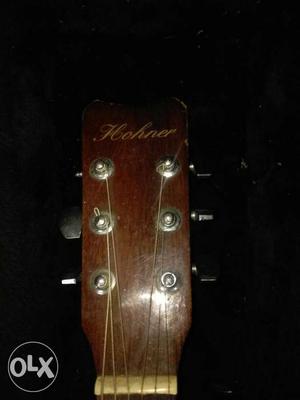 Hobner Guitar. with fully maintain with the