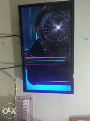 Reconnect led approx 2 month old screen