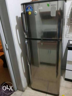Samsung 315l fridge in almost new condition