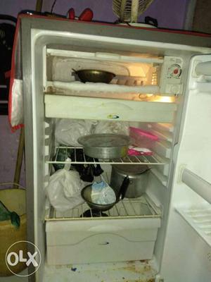 Sell my kelvinator 110 LTR very good condition