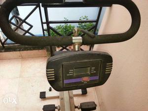 Sharp fit fitness machine in good condition.price