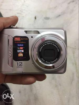 Silver Kodak Digital Camera (never used) 1yr old