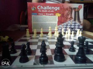 White And Black Chess Set With Box and draughts