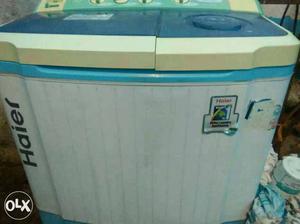 White And Blue Haier Twin-tub Washing Machine