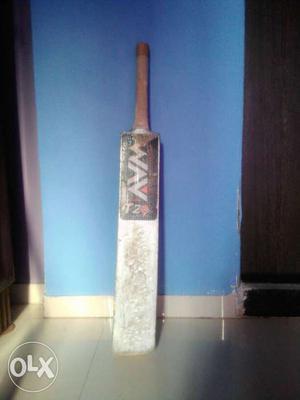 White And Brown WAV Cricket Bat
