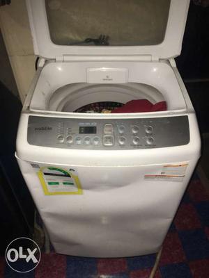 White Top-load Washer