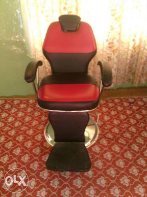 2 saloon designed mirrors saloon chair and saloon hair wash