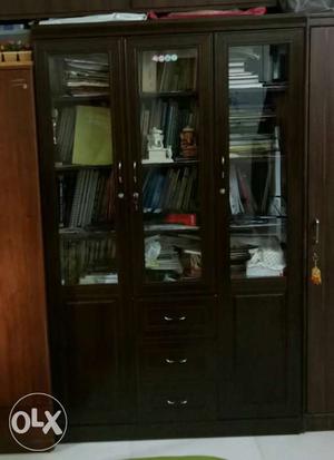 3 door display cupboard