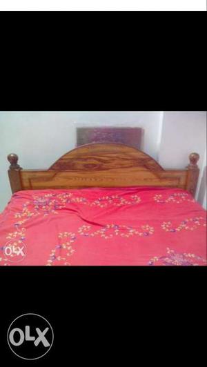 4*6 wooden double cot for sale