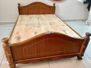 4X6 wood bed for ₹ only