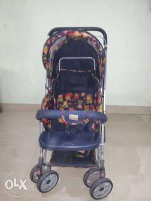 Baby's Black Floral-printed Stroller
