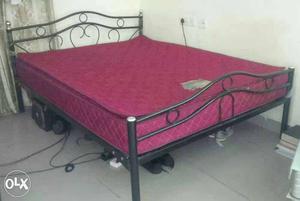 Big king size bed with spring mattress for sale