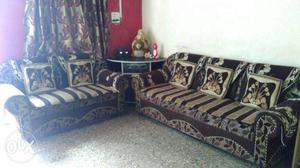 Black And Brown Fabric Sofa Set With Throw Pillows