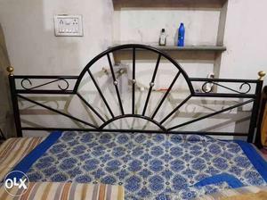 Black Metal Iron Bed 100% Conditions