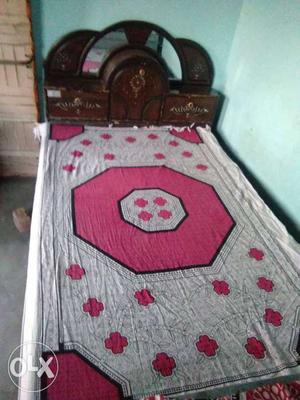 Gray And Pink Bed Comfoter