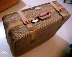 Large Size Travelling Luggage Suitcase Bought From Dubai,