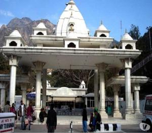 Mata Vaishno devi helicopter tickets with Aarti Bookings