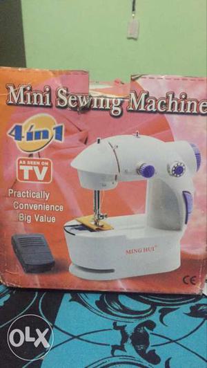 Sewing Machine working with electronic