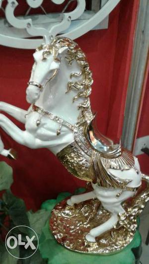 This is a horse white and gold from our shop