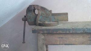 Vise sale Vise with bench Cnt o