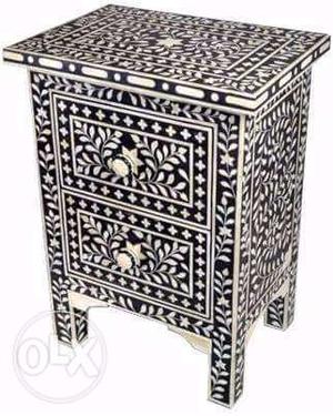 White And Black Floral Wooden 2-drawer End Table