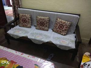 5 seater sofa pure wooden with Dunlop seats 2 years old only