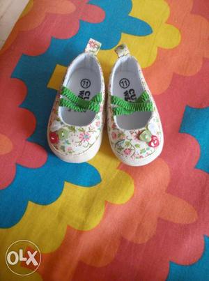 Baby girl shoes 0-6 months