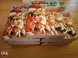Bhagavad Gita Book Lot Available in English Marathi Hindi