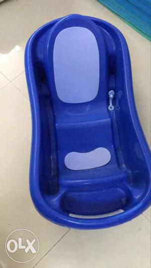 First years bathtub ideal for babies 3 months