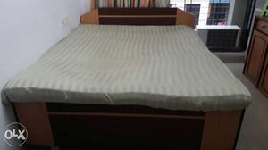 It's double bed in good condition.waterproof