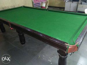 Sell Snooker Table With All Equipments.