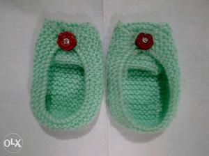 Toddler's Green Knitted Shoes
