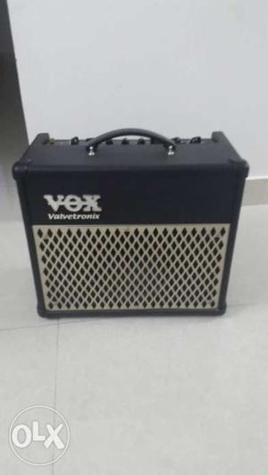 VOX electric guitar 30 watt amp