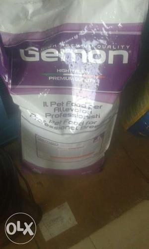 Dog food and sample available pls check and buy.