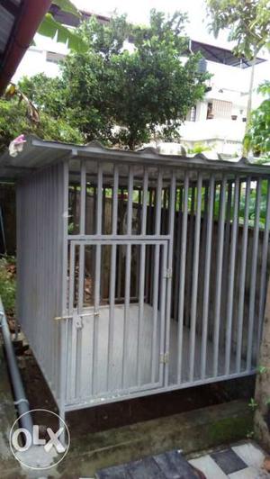 Good excellent.. Dog Cage