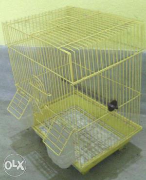 Hey friends, I want to sell my bird cage very