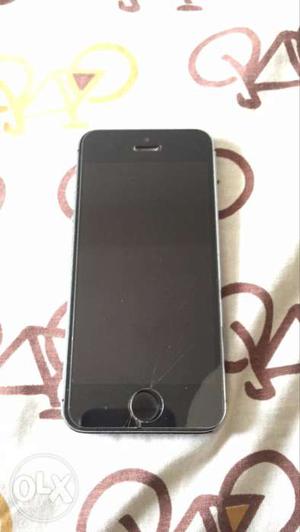 IPhone 5S 16 GB in a good condition.