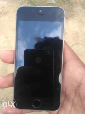 Iphone 5S Gud Candition 16 GB No warnty Only